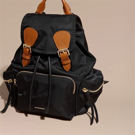 burberry rucksack medium.